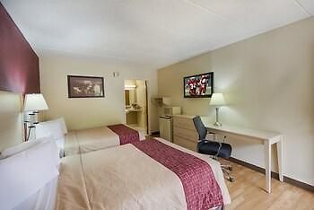 Avid Hotel Staunton Kültér fotó
